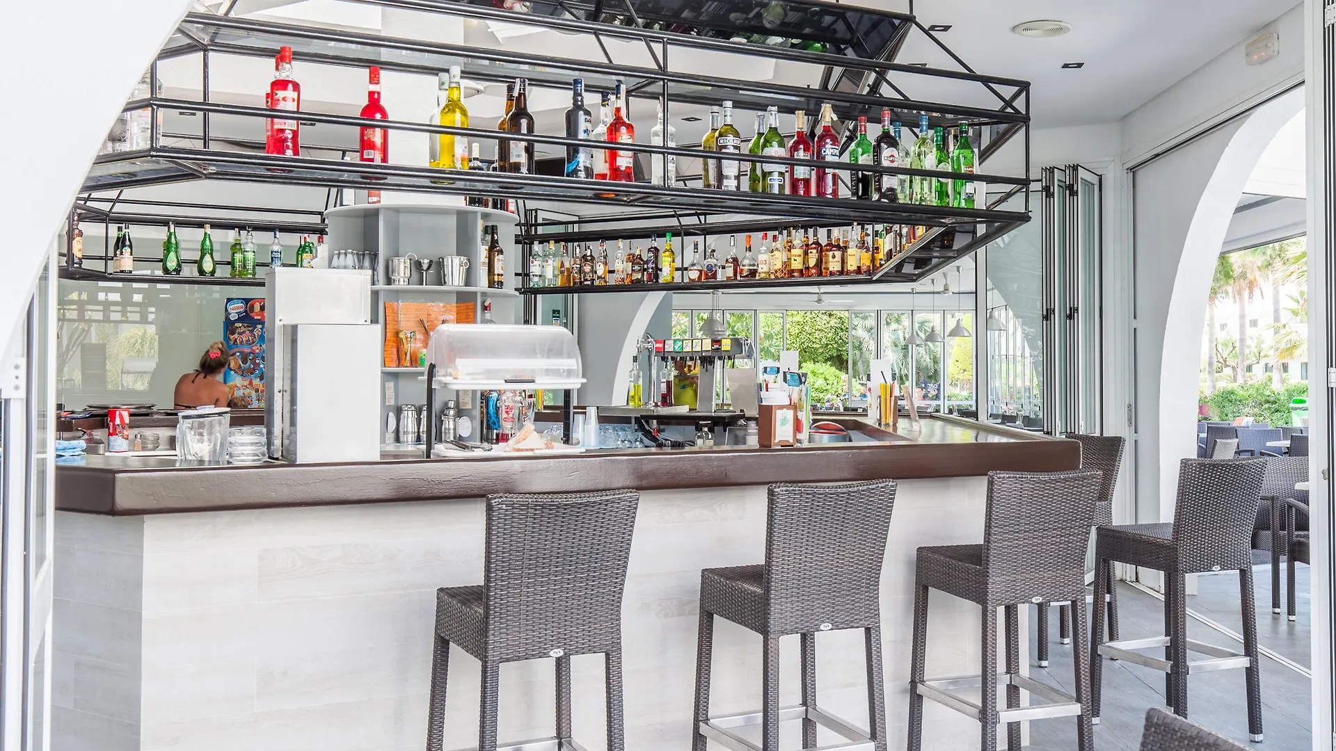 Aparthotel Bluesea Ses Cases D'Or Cala D´Or