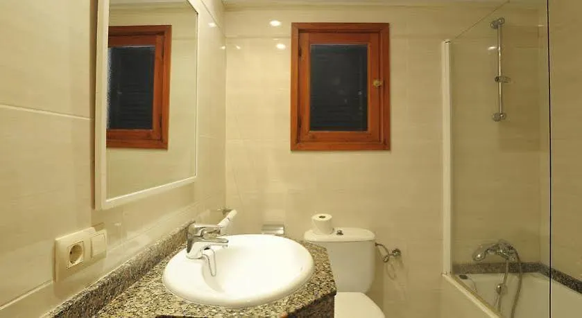 Bluesea Ses Cases D'Or Cala D´Or Aparthotel